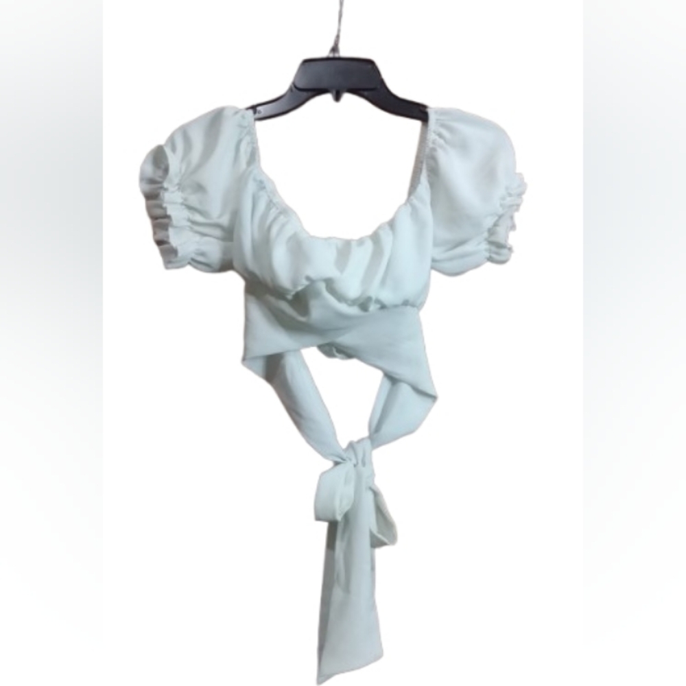 SHEIN Puff‑Sleeve Tie‑Front Crop Top